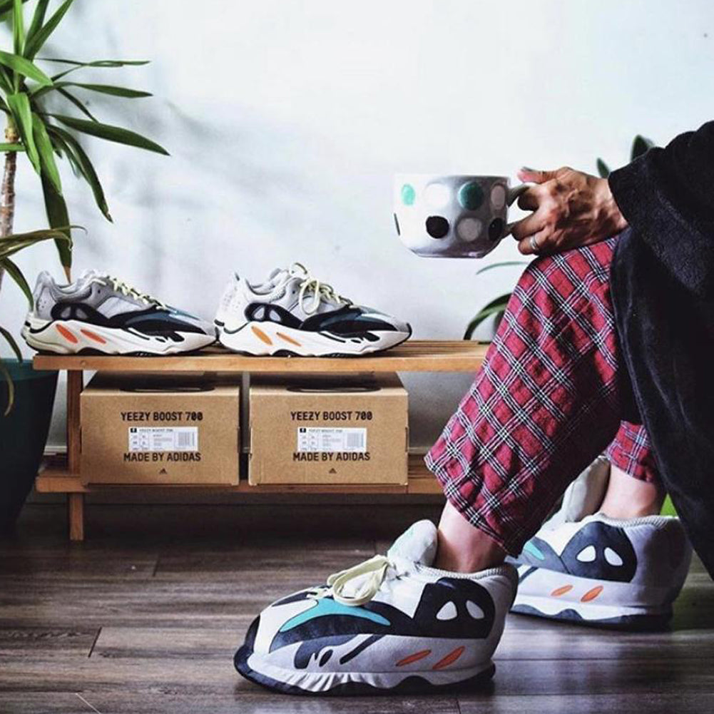Stepcorner Peluş Sneakers – Wave Runner
